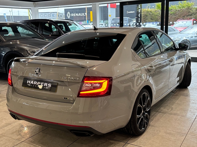 Skoda Octavia 2.0 TSI vRS Hatchback 5dr Petrol DSG Euro 6 (s/s) (245 ps) - U6372