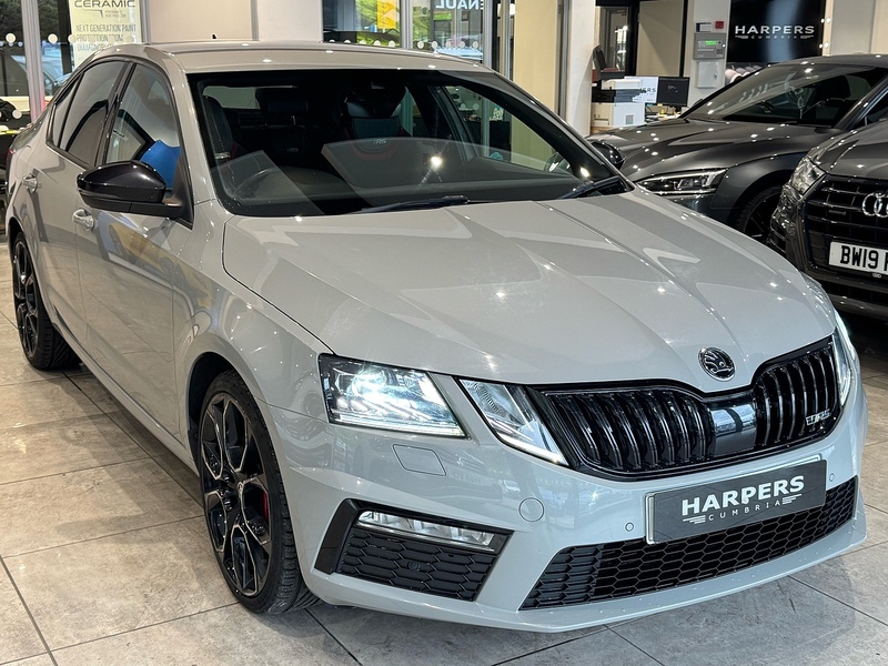 Skoda Octavia 2.0 TSI vRS Hatchback 5dr Petrol DSG Euro 6 (s/s) (245 ps) - U6372