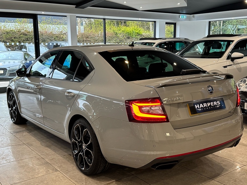 Skoda Octavia 2.0 TSI vRS Hatchback 5dr Petrol DSG Euro 6 (s/s) (245 ps) - U6372