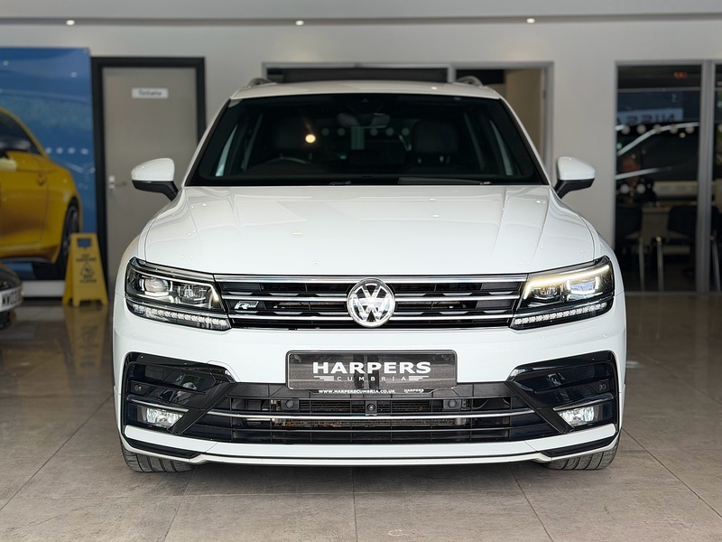 Volkswagen Tiguan 1.5 TSI EVO R-Line Tech SUV 5dr Petrol DSG Euro 6 (s/s) (150 ps) - U6373