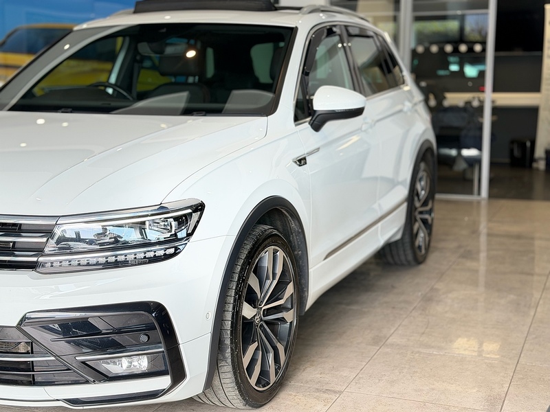 Volkswagen Tiguan 1.5 TSI EVO R-Line Tech SUV 5dr Petrol DSG Euro 6 (s/s) (150 ps) - U6373
