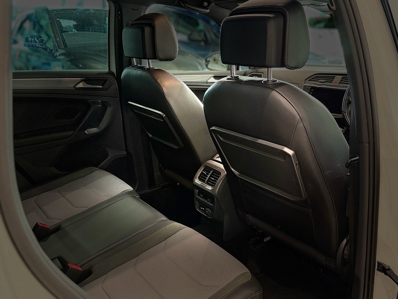 Volkswagen Tiguan 1.5 TSI EVO R-Line Tech SUV 5dr Petrol DSG Euro 6 (s/s) (150 ps) - U6373