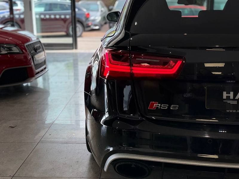 Audi RS6 Avant TFSI V8 Estate 4.0 Automatic Petrol - U6386