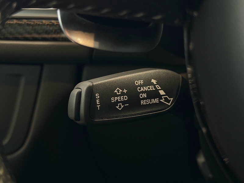 Audi RS6 Avant TFSI V8 Estate 4.0 Automatic Petrol - U6386