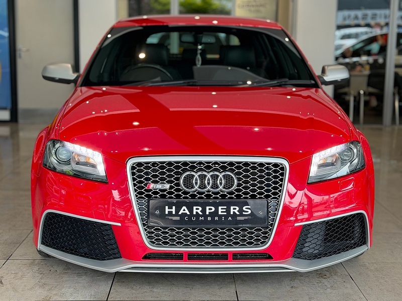 Audi RS3 TFSI Hatchback 2.5 Automatic Petrol - U6390