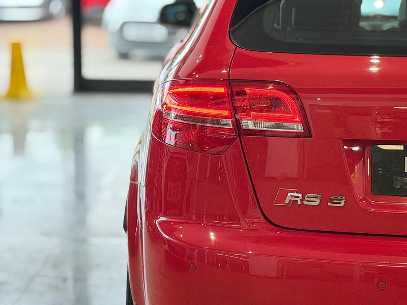 Audi RS3 TFSI Hatchback 2.5 Automatic Petrol - U6390