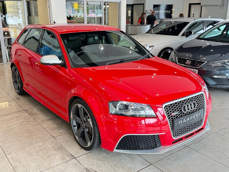 Audi RS3 TFSI Hatchback 2.5 Automatic Petrol - U6390