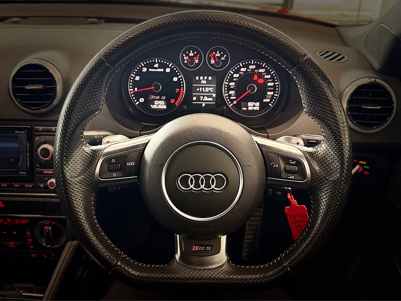 Audi RS3 TFSI Hatchback 2.5 Automatic Petrol - U6390