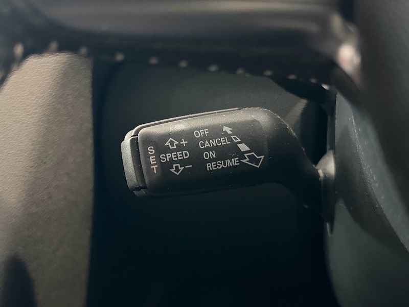 Audi RS3 TFSI Hatchback 2.5 Automatic Petrol - U6390