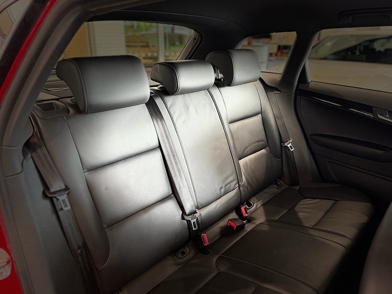 Audi RS3 TFSI Hatchback 2.5 Automatic Petrol - U6390