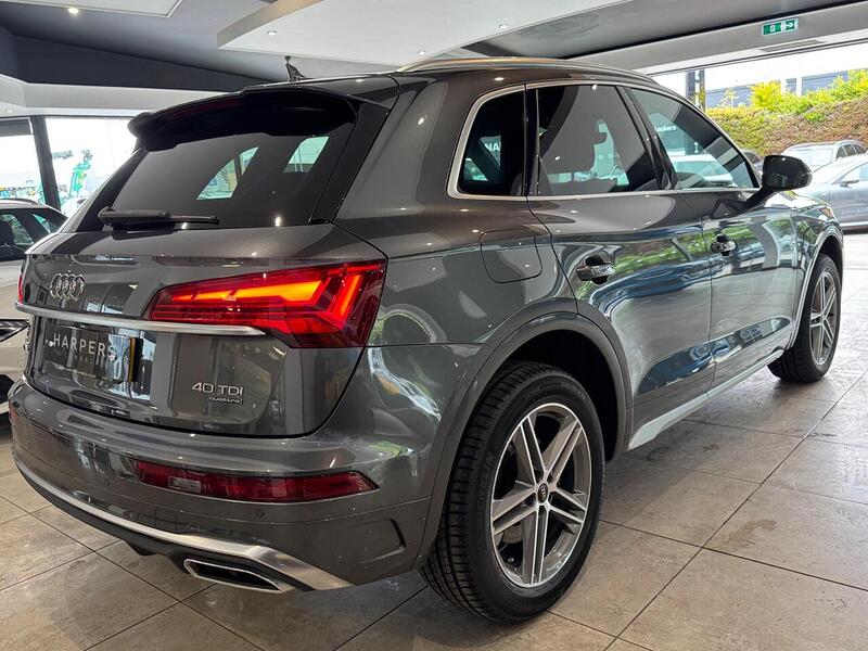Audi Q5 2.0 TDI 40 S line SUV 5dr Diesel S Tronic quattro Euro 6 (s/s) (204 ps) - U6397