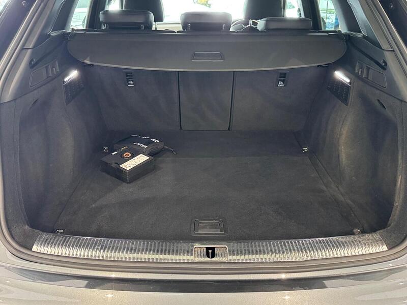 Audi Q5 2.0 TDI 40 S line SUV 5dr Diesel S Tronic quattro Euro 6 (s/s) (204 ps) - U6397