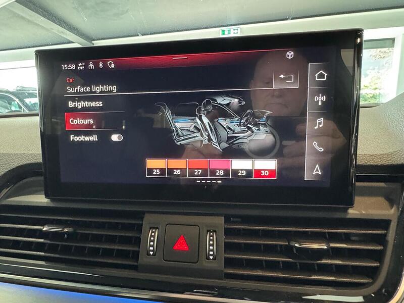 Audi Q5 2.0 TDI 40 S line SUV 5dr Diesel S Tronic quattro Euro 6 (s/s) (204 ps) - U6397