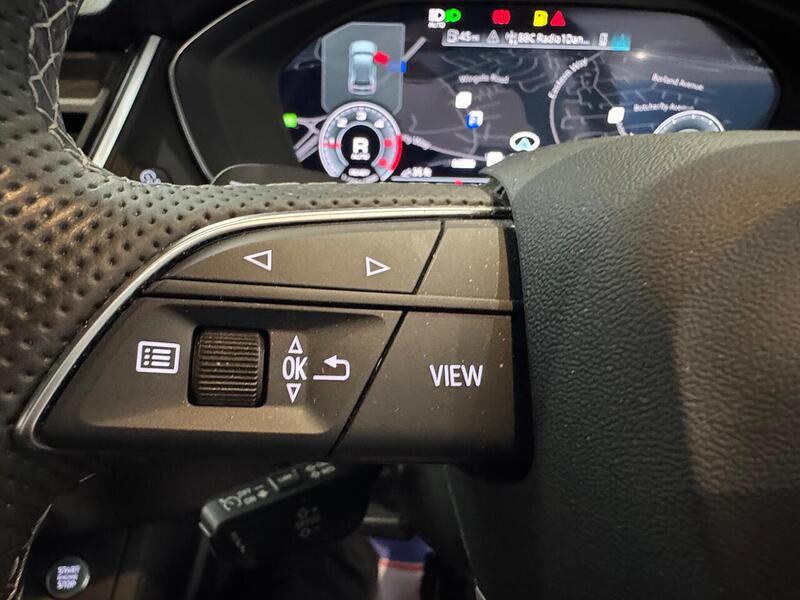 Audi Q5 2.0 TDI 40 S line SUV 5dr Diesel S Tronic quattro Euro 6 (s/s) (204 ps) - U6397