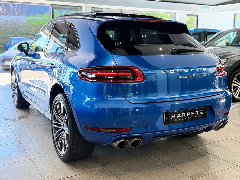 Porsche Macan 3.0 TD V6 S SUV 5dr Diesel PDK 4WD Euro 6 (s/s) (258 ps) - U6400