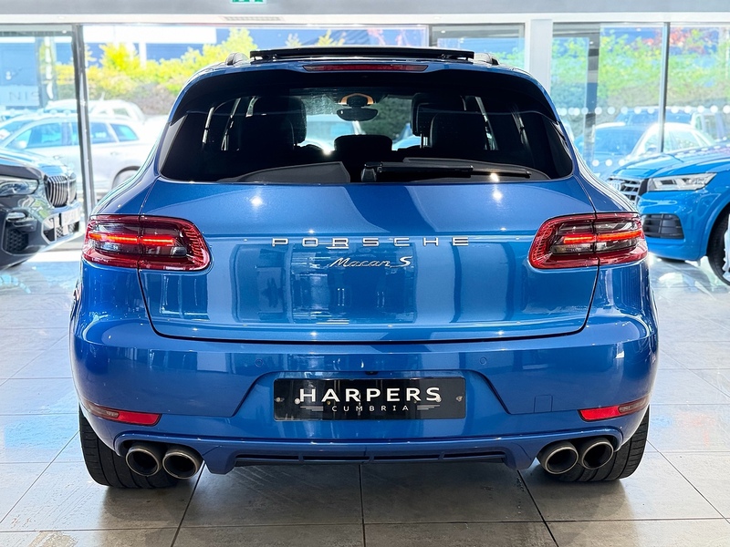 Porsche Macan 3.0 TD V6 S SUV 5dr Diesel PDK 4WD Euro 6 (s/s) (258 ps) - U6400