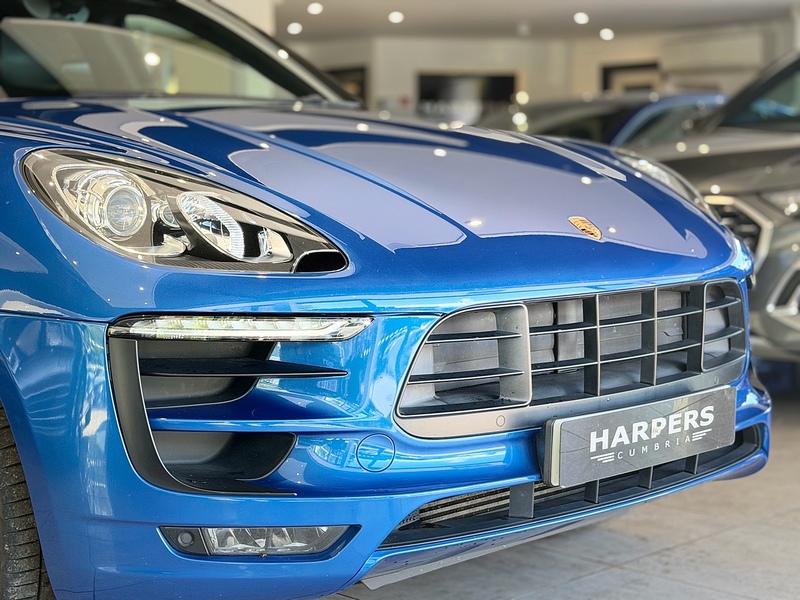 Porsche Macan 3.0 TD V6 S SUV 5dr Diesel PDK 4WD Euro 6 (s/s) (258 ps) - U6400