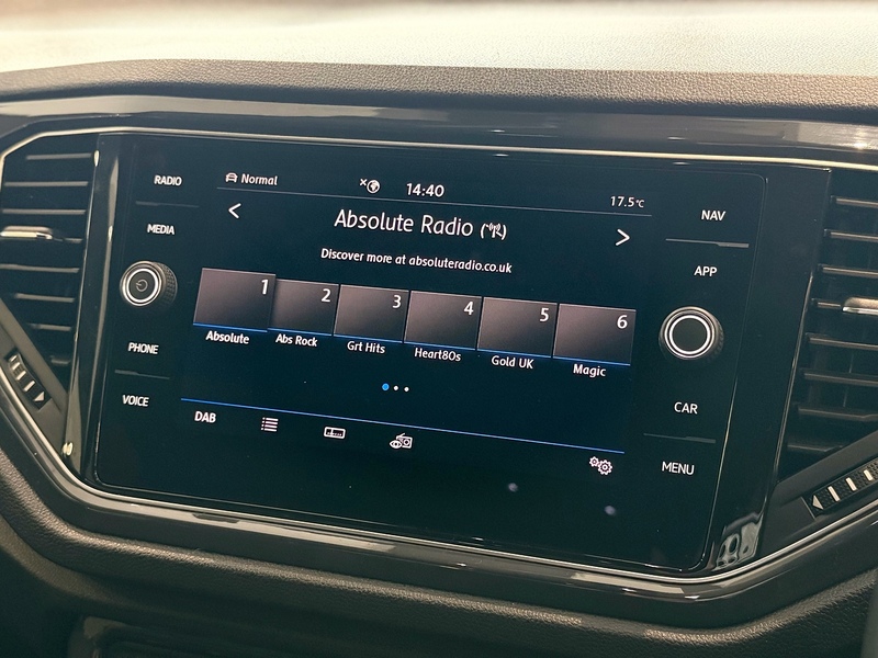 Volkswagen T-Roc TDI R-Line SUV 1.6 Manual Diesel - U6409