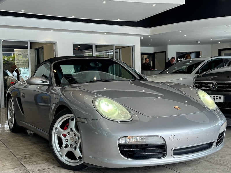 Porsche Boxster 987 S Convertible 3.2 Manual Petrol - U6411