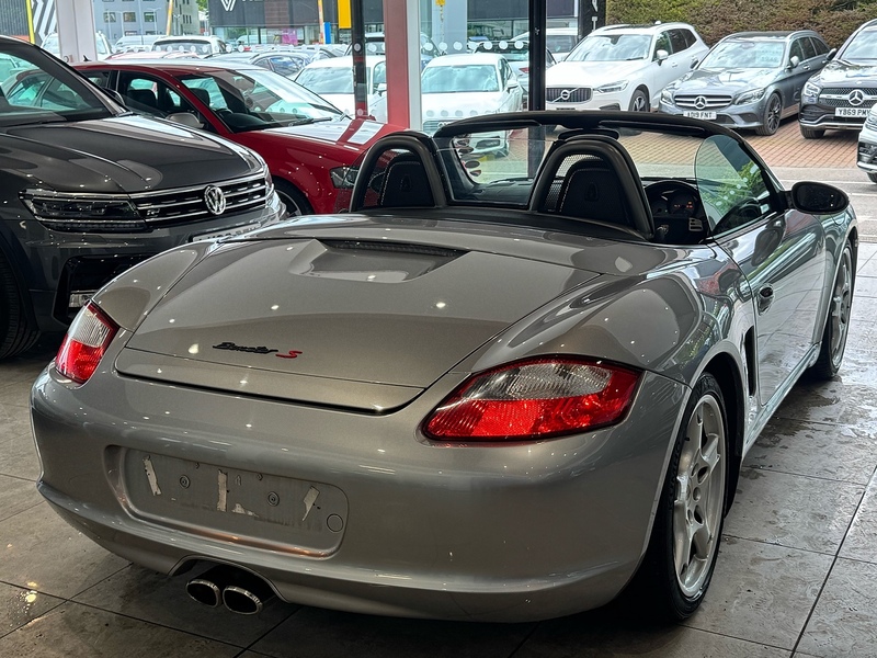 Porsche Boxster 987 S Convertible 3.2 Manual Petrol - U6411