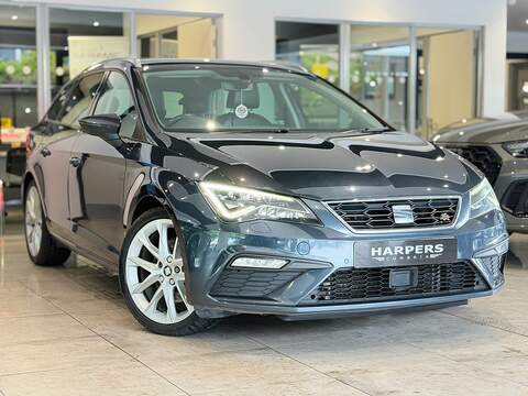 SEAT Leon 2.0 TDI 35 Black Edition Estate 5dr Diesel S Tronic Euro 6 (s/s) (163 ps)