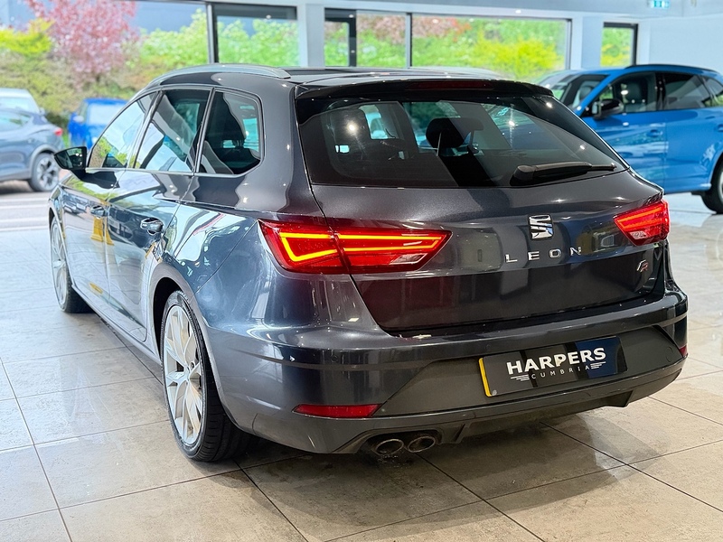 SEAT Leon TDI FR Sport Estate 2.0 Automatic Diesel - U6427
