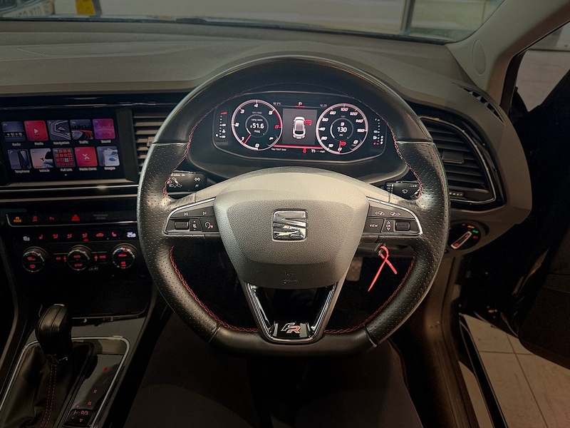 SEAT Leon TDI FR Sport Estate 2.0 Automatic Diesel - U6427