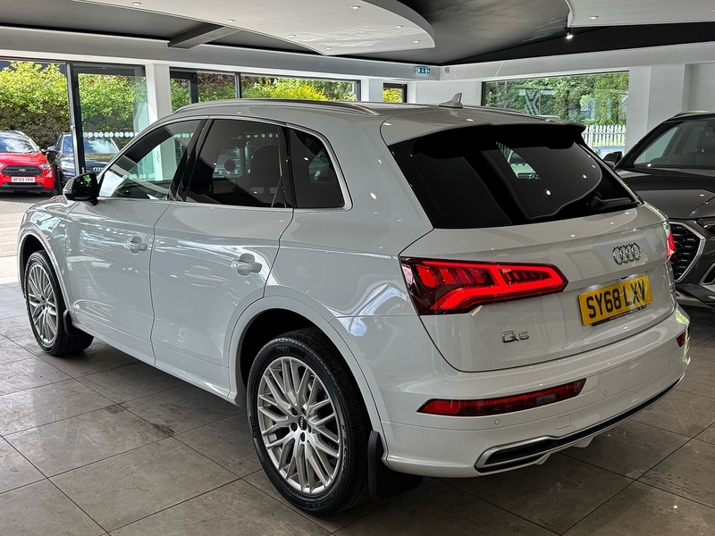 Audi Q5 2.0 TFSI S line SUV 5dr Petrol S Tronic quattro Euro 6 (s/s) (252 ps) - U6430