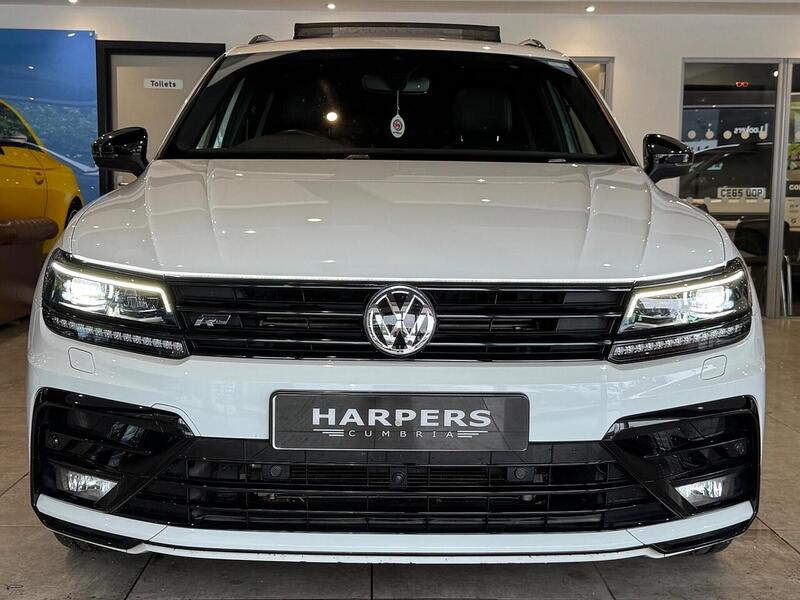 Volkswagen Tiguan 2.0 TSI R-Line Tech SUV 5dr Petrol DSG 4Motion Euro 6 (s/s) (190 ps) - U6431