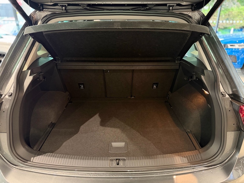 Volkswagen Tiguan TDI BlueMotion Tech SEL SUV 2.0 Automatic Diesel - U6437
