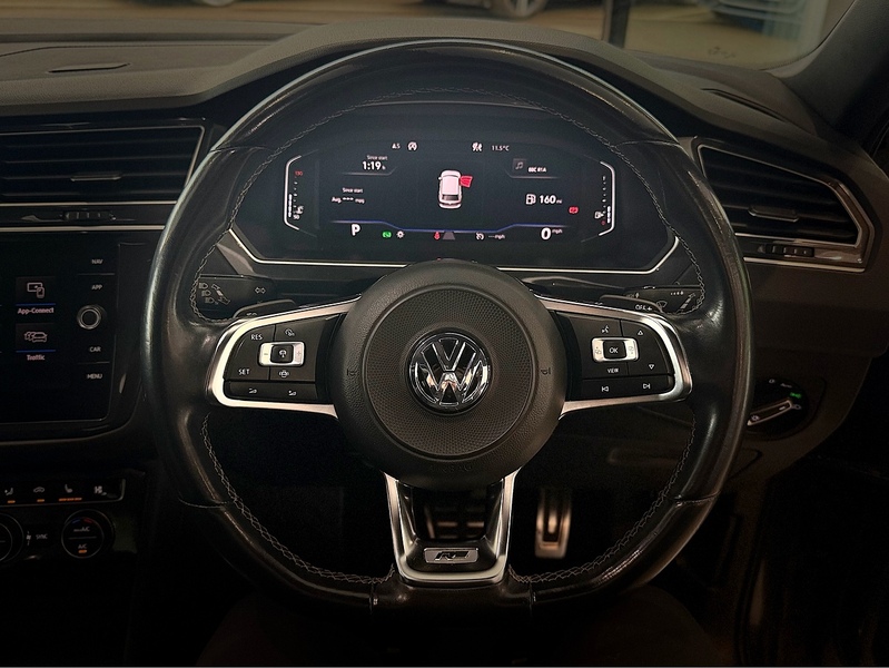 Volkswagen Tiguan 1.5 TSI EVO R-Line SUV 5dr Petrol DSG Euro 6 (s/s) (150 ps) - U6443