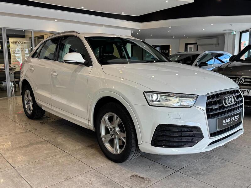 Audi Q3 TDI Sport SUV 2.0 Manual Diesel - U6447