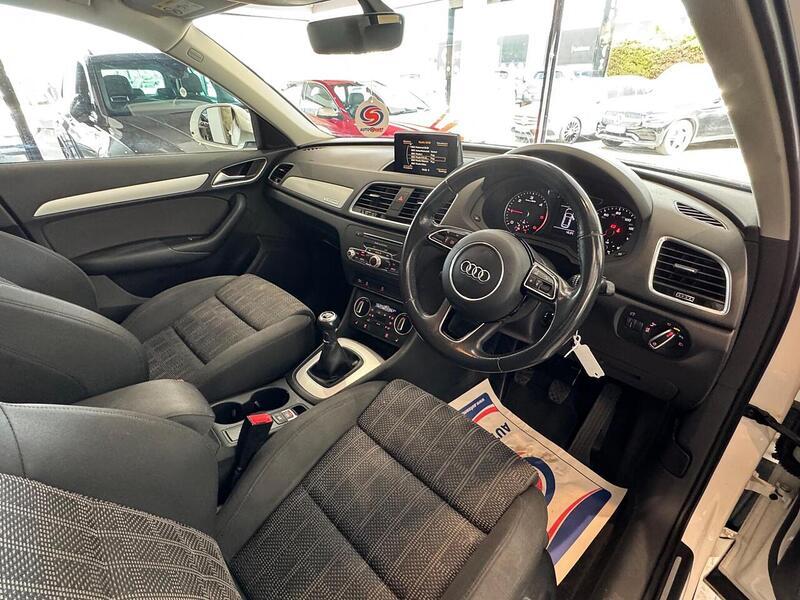 Audi Q3 TDI Sport SUV 2.0 Manual Diesel - U6447