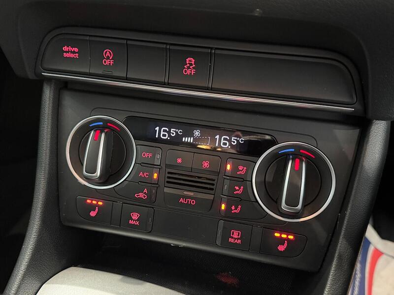 Audi Q3 TDI Sport SUV 2.0 Manual Diesel - U6447