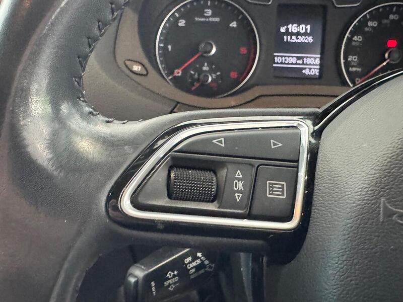 Audi Q3 TDI Sport SUV 2.0 Manual Diesel - U6447
