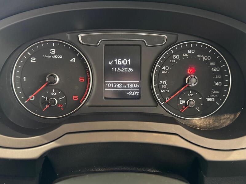 Audi Q3 TDI Sport SUV 2.0 Manual Diesel - U6447