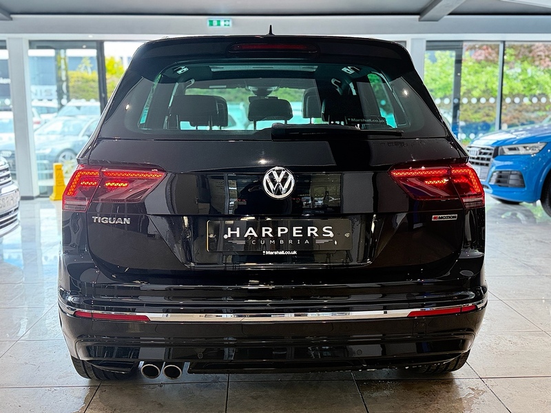 Volkswagen Tiguan 2.0 TDI R-Line SUV 5dr Diesel DSG 4Motion Euro 6 (s/s) (150 ps) - U6448