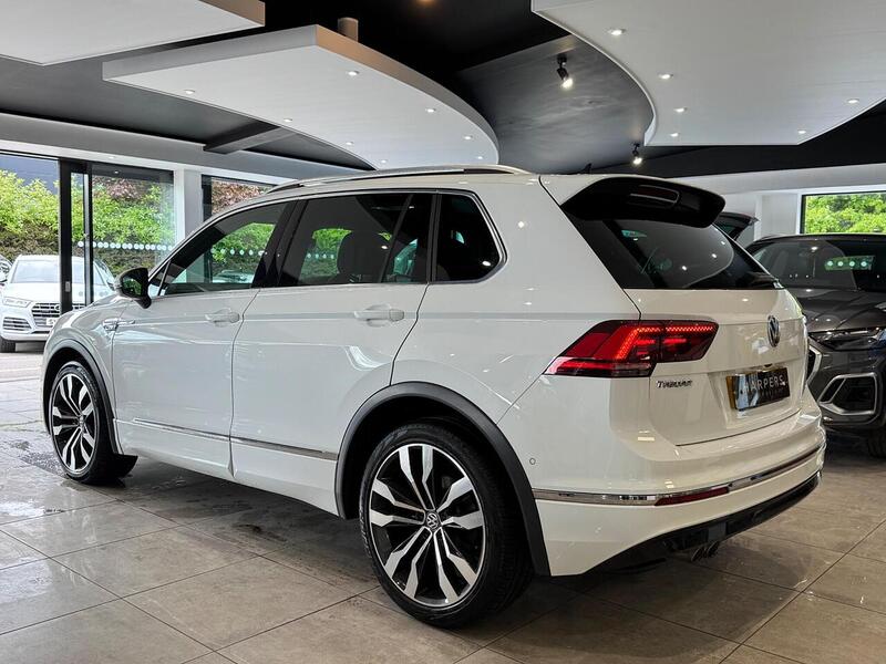 Volkswagen Tiguan 2.0 TDI R-Line Tech SUV 5dr Diesel DSG Euro 6 (s/s) (150 ps) - U6451