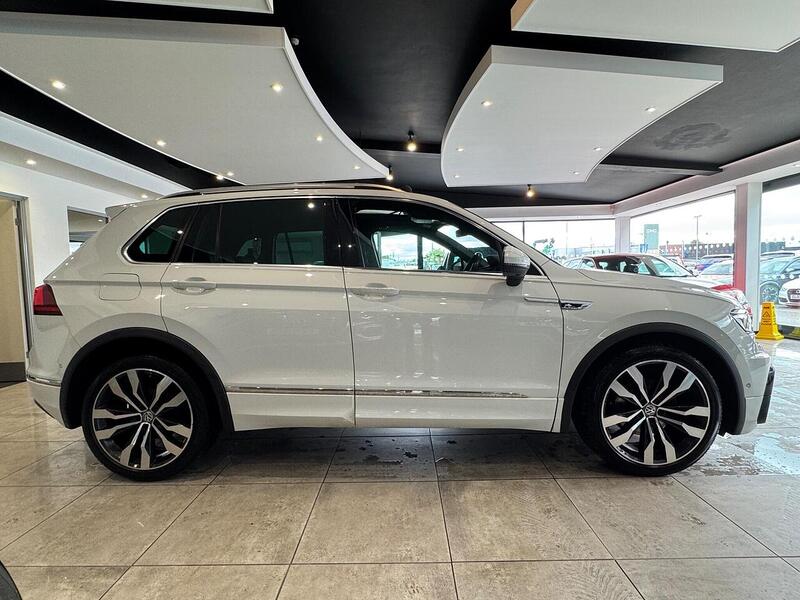 Volkswagen Tiguan 2.0 TDI R-Line Tech SUV 5dr Diesel DSG Euro 6 (s/s) (150 ps) - U6451