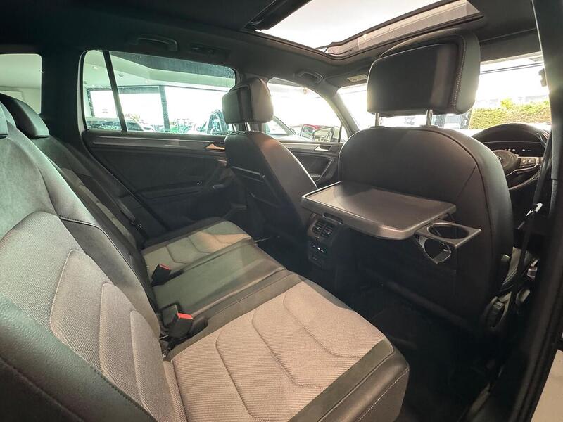 Volkswagen Tiguan 2.0 TDI R-Line Tech SUV 5dr Diesel DSG Euro 6 (s/s) (150 ps) - U6451