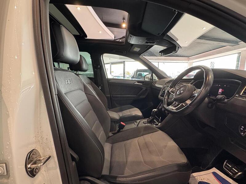 Volkswagen Tiguan 2.0 TDI R-Line Tech SUV 5dr Diesel DSG Euro 6 (s/s) (150 ps) - U6451
