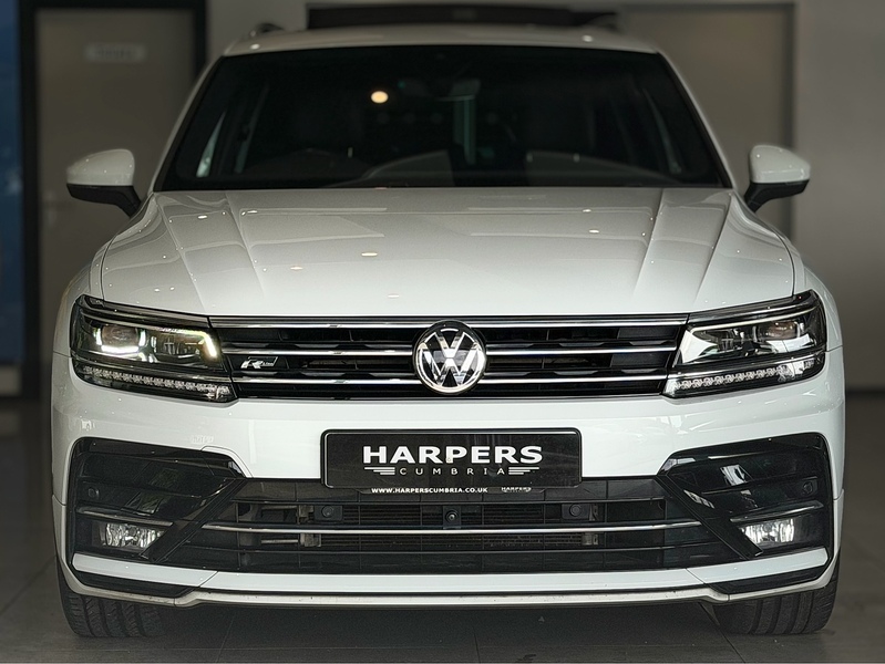 Volkswagen Tiguan 2.0 TDI R-Line Tech SUV 5dr Diesel DSG Euro 6 (s/s) (150 ps) - U6451
