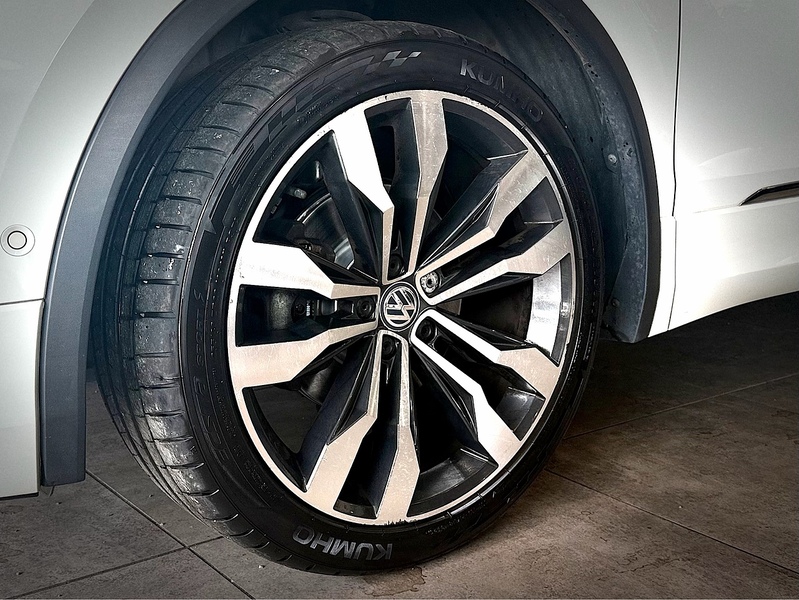 Volkswagen Tiguan 2.0 TDI R-Line Tech SUV 5dr Diesel DSG Euro 6 (s/s) (150 ps) - U6451