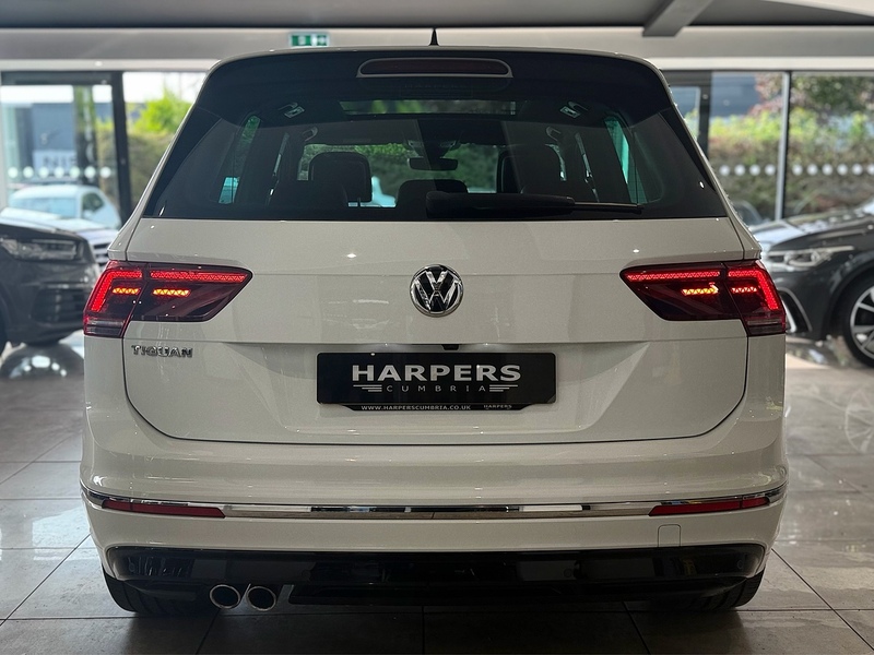 Volkswagen Tiguan 2.0 TDI R-Line Tech SUV 5dr Diesel DSG Euro 6 (s/s) (150 ps) - U6451