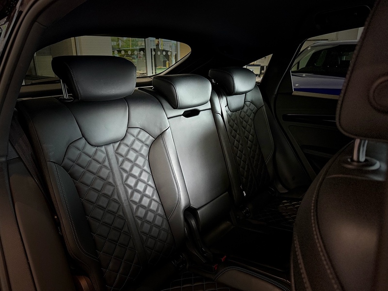 Audi Q5 2.0 TDI 40 Edition 1 Sportback 5dr Diesel S Tronic quattro Euro 6 (s/s) (204 ps) - U6465