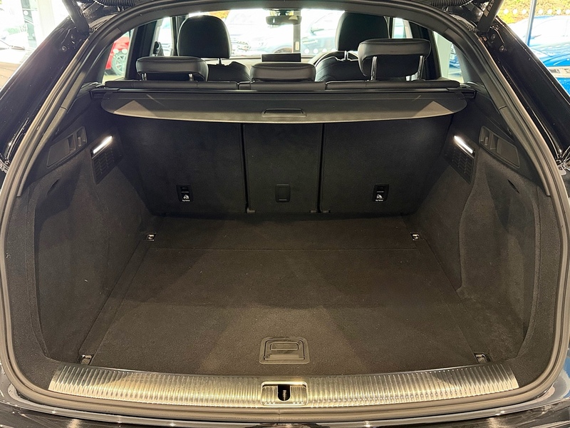 Audi Q5 2.0 TDI 40 Edition 1 Sportback 5dr Diesel S Tronic quattro Euro 6 (s/s) (204 ps) - U6465