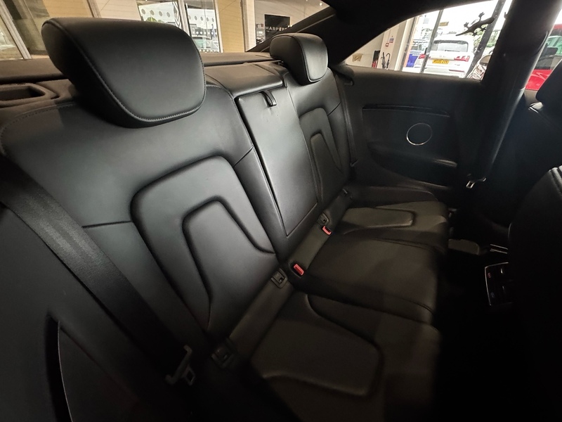 Audi A5 TFSI Black Edition Plus - U6475