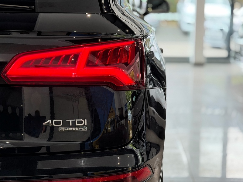 Audi Q5 2.0 TDI 40 S line SUV 5dr Diesel S Tronic quattro Euro 6 (s/s) (190 ps) - U6490