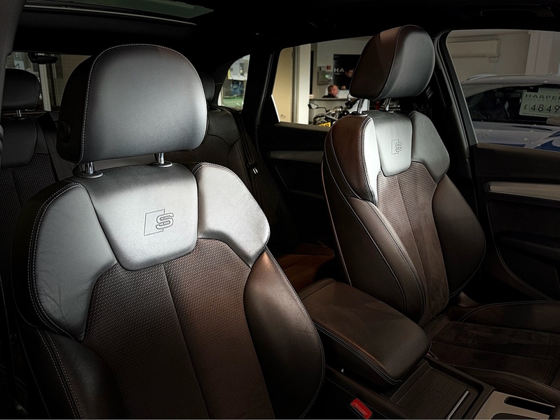 Audi Q5 2.0 TDI 40 S line SUV 5dr Diesel S Tronic quattro Euro 6 (s/s) (190 ps) - U6490