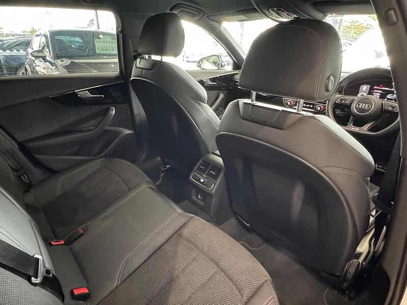 Audi A4 Avant 2.0 TFSI 40 Black Edition Estate 5dr Petrol S Tronic Euro 6 (s/s) (204 ps) - U6493